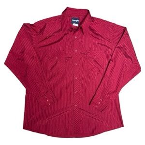 Vintage Wrangler Men's Perl Snap Red Shirt Size XL